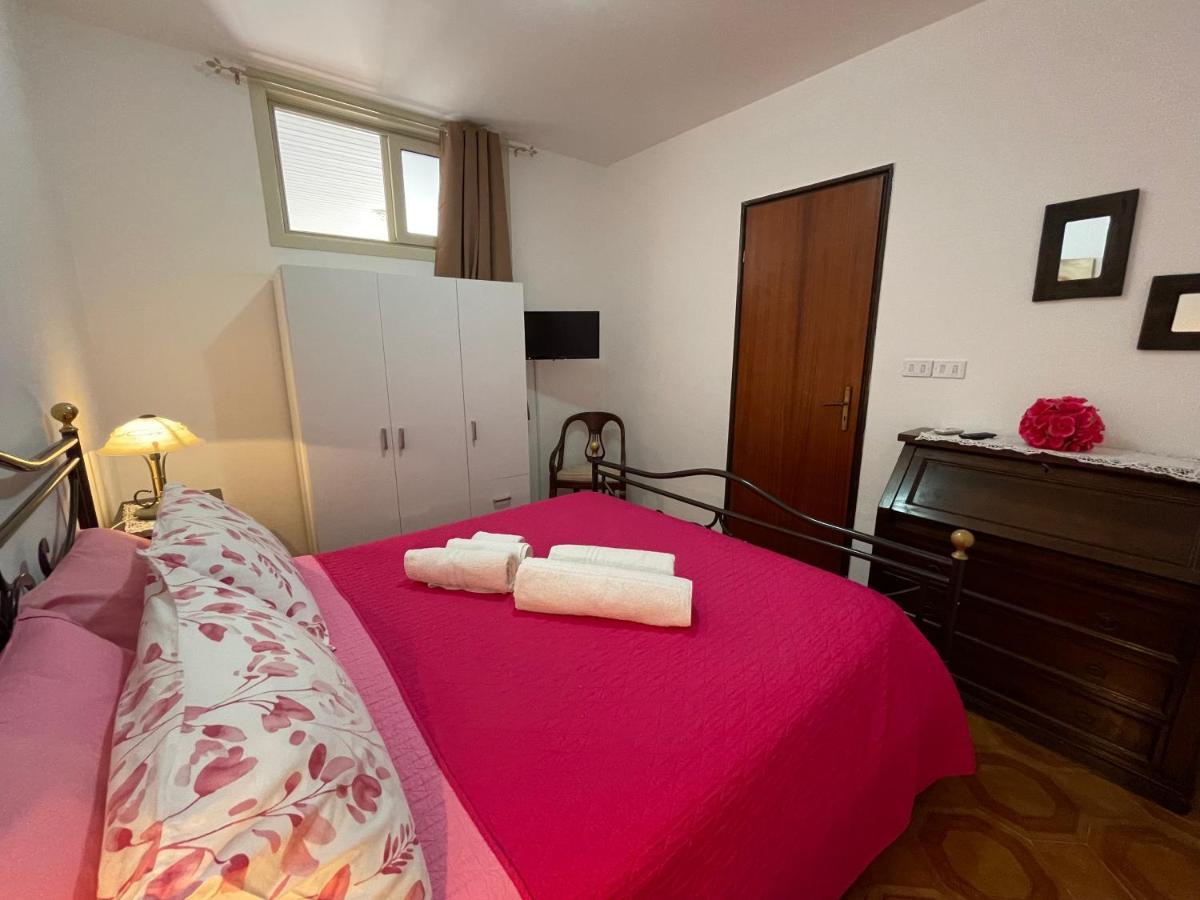 Casa Rosy Villa Taormina Exteriör bild