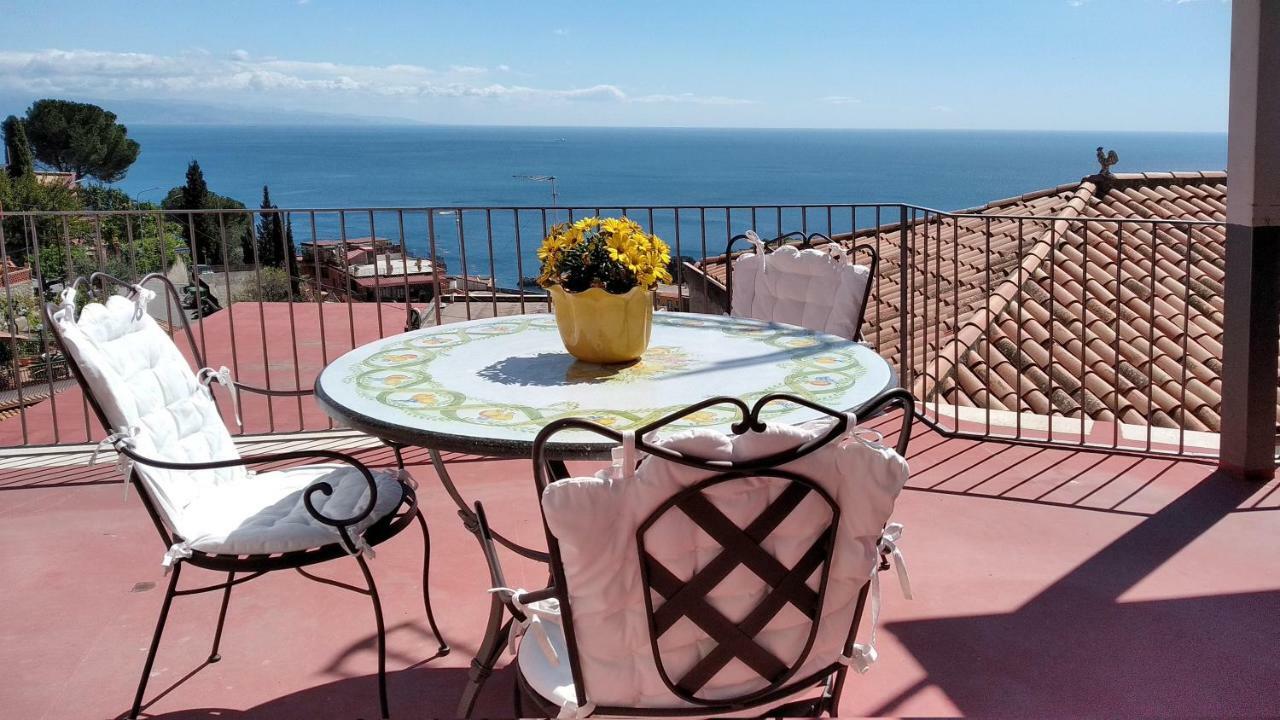 Casa Rosy Villa Taormina Exteriör bild